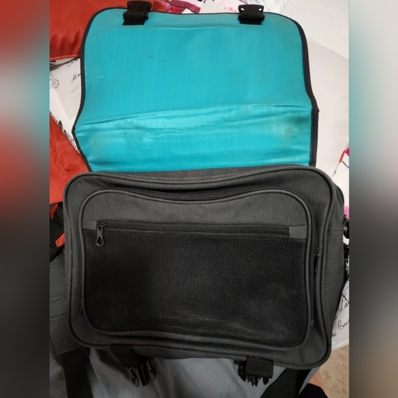 Laptop Bag Kroser for 17 inch laptops (used, good condition, no box nor tags) - Picture 6 of 13